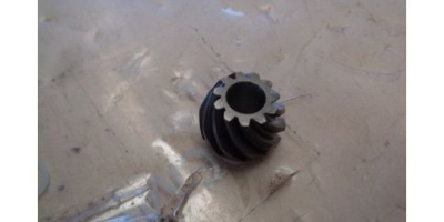 Шестерня ведущая Z11