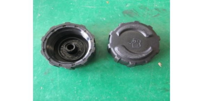 Крышка масляного бака в сборе